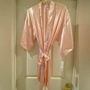Women’s Lilac+London Satin Wrap robe with lace accent on shoulders